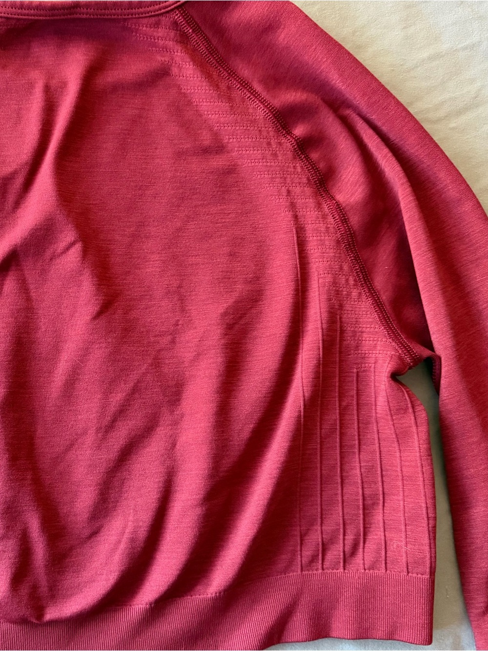 Alphalete Women's Workout Top - Picture 5 of 5